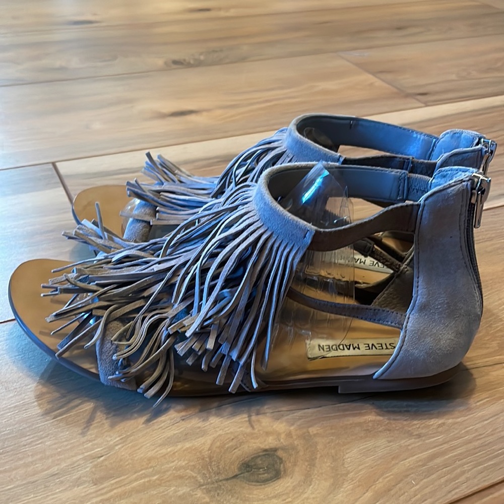 Steve Madden Sandals 🩴 - Picture 3 of 6